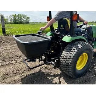 Field Tuff 3-Point Spreader – 200 Lb. Capacity, Category 1 Compatible | Horsepower 25-40 Hp | For Tractors 1