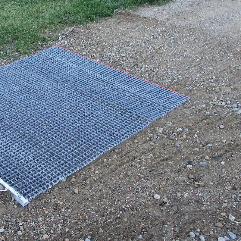 Field Tuff 5' X 3' Drag Mat – Galvanized Steel Mesh, Manual Tow 1