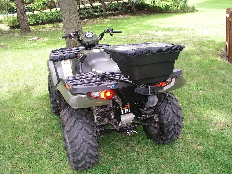 Field Tuff 80 Lb. Universal Rack Mount Spreader As-12V | Towing Power 10-15 Hp | For Atvs & Utvs 1