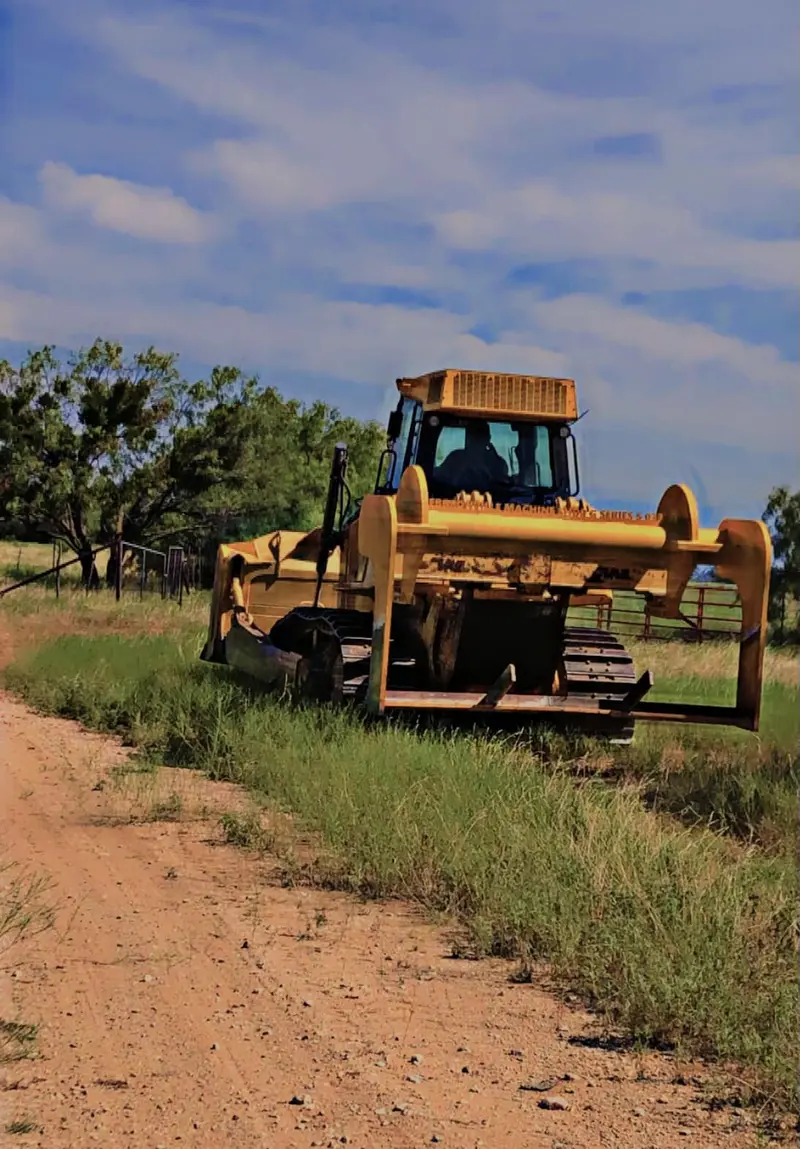 Hebbronville Machine Shop 8' To 16' Root Plow For Dozer 1