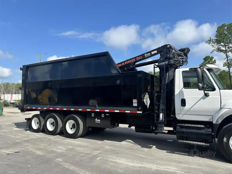 International Grapple Truck | 2007 Model Workstar 7600 | 370 Hp Cummins Ism Engine 1