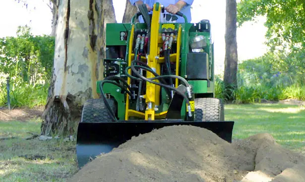 Kanga 6-Series Dw628 Gas Powered Compact Loader | Overall Width 40.6" | Honda Gx690 Gas Engine 1