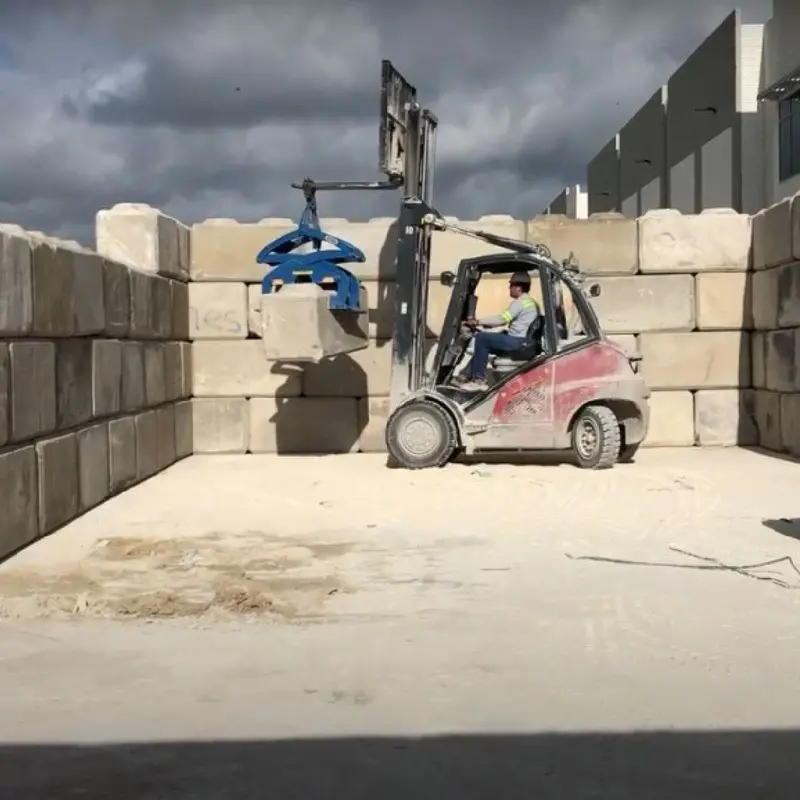 Kenco Bin Block Lift | 24"-30" Grip Width | Lift Capacity 6000 Lb For Loader 2