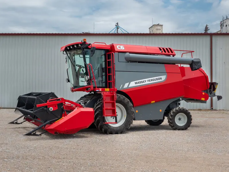 Kincaid Comia Foundation Seed Combine | Engine Horsepower 115-175 Hp | Header Sizes 10'-14' Ft 4
