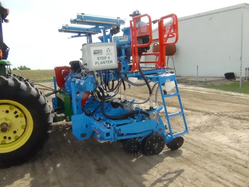 Kincaid Flex Research Planter | Row Spacing 7.5" To 40" Inches | Compatible With Advanced Control Systems 1