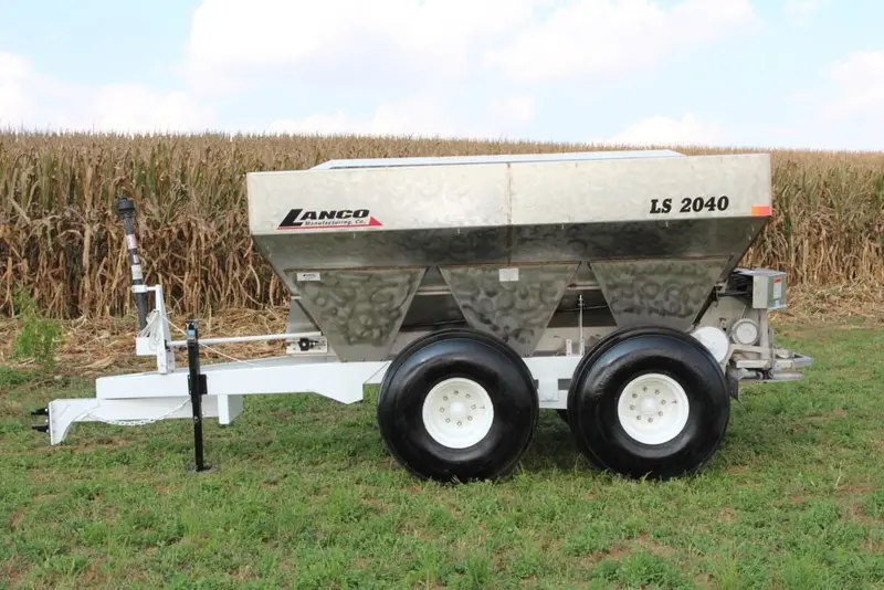 Lanco Spreaders Fertilizer Spreaders Ls-1750 & 2040 Model | Payload Capacity 7 & 8 Tons | 100-150 Hp | For Tractors 1