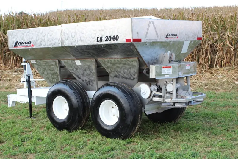 Lanco Spreaders Fertilizer Spreaders Ls-1750 & 2040 Model | Payload Capacity 7 & 8 Tons | 100-150 Hp | For Tractors 4