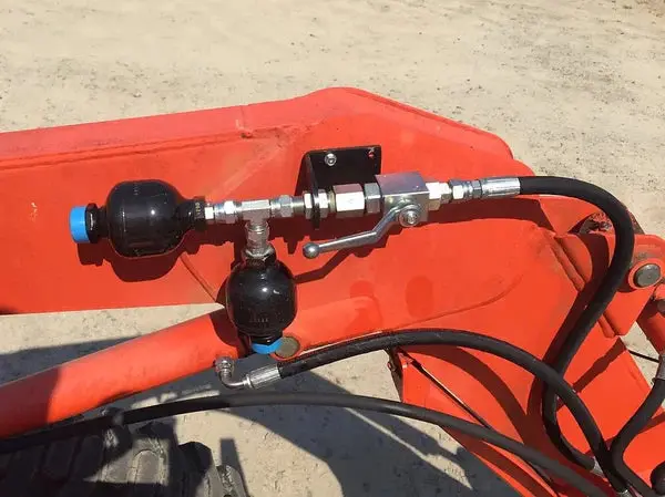 Lane Shark Comfort Ride Loader Suspension System | Model Cr10  & Cr20 | Hydraulic Hose Diameter 3/8" | 20 To 125 Hp | For Tractors 1