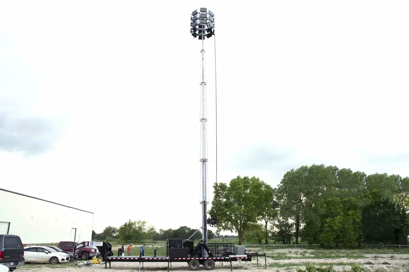 Larson Electronics 77' Hydraulic Megatower™ Light Plant - 33' Trailer - (20) 500W Led Fixtures - 20Kw Genset W/ 110 Gal 1