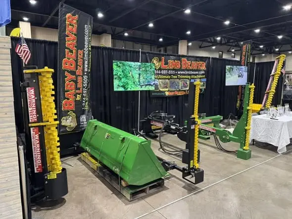 Limb Beaver Compact Limb Cutter | The Baby Beaver Bb-4 | Cutting Capacity 3" Diameter | Hydraulic Flow Range 7-15 Gpm | For Skid Steers 1