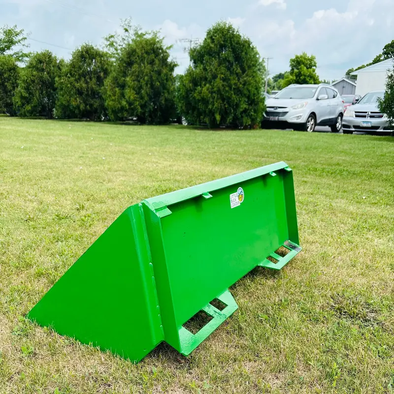 Little Buck Loader, Llc – Little Bull Quikbucket | Bucket Size 48"–48.5" | Horsepower 20–25 Hp | For Tractors 1