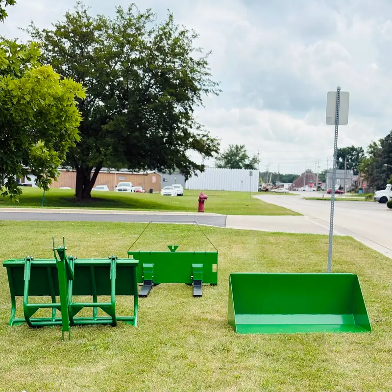 Little Buck Loader, Llc – Little Bull Quiksystem Bundle | No Additional Hydraulics | Horsepower 20–25 Hp | For Tractors 1