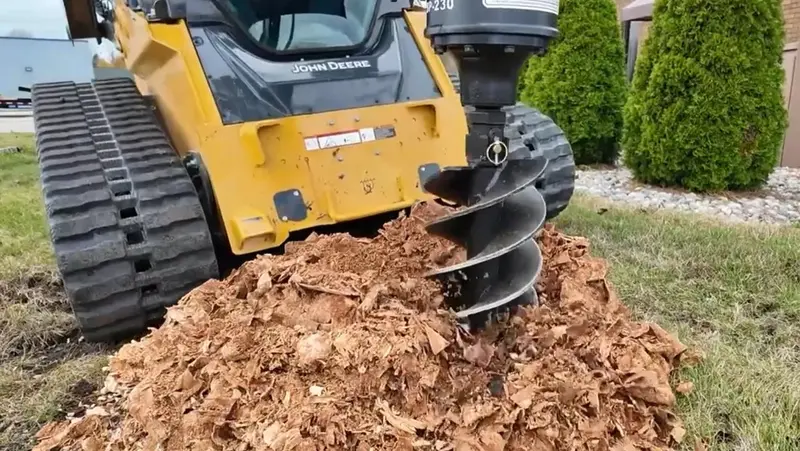 Lowe | 12" Stump Planer Auger Bit | Triple-Flighted Design | Replaceable Blades | 12" Diameter | 28" Length | 2" Female Hex Drive 1