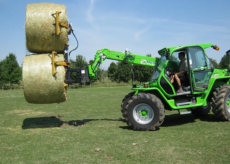 Martatch | Double Round Bale Grabber | Model Mlbg2-A | Bale Capacity 2 To 3 | Horsepower 60 To 100 Hp | For Tractors 1
