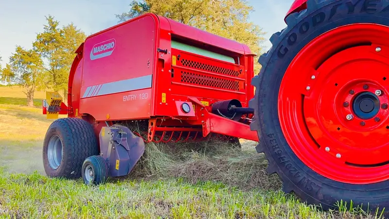Maschio Round Baler | Model Entry 120 | Bale Diameter 47" | 40 Hp | For Tractors 1