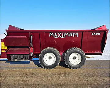 Maximum Machine 2600Dc Spreader | Twin Auger Pull Type 1