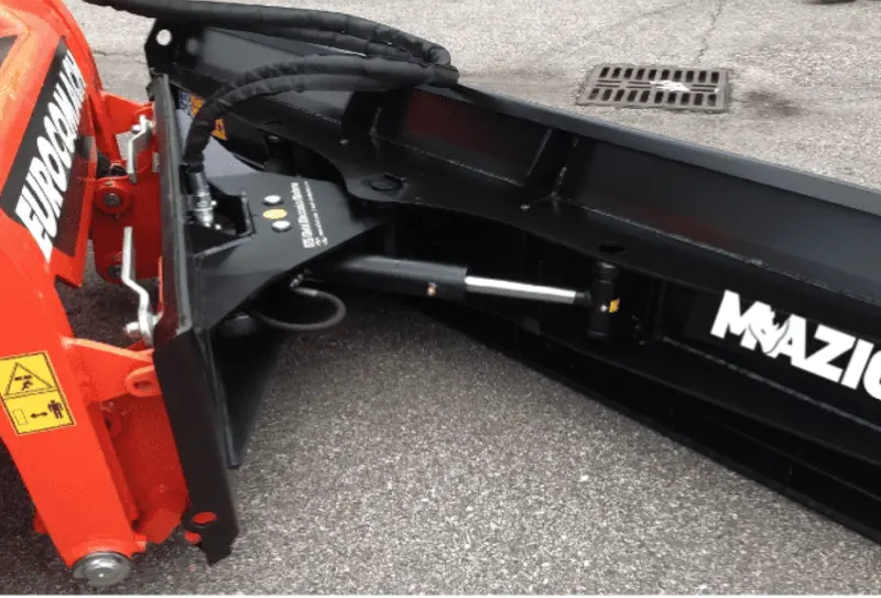 Mazio Dozer Blade | Working Width 51"-92" | Hydraulic Flow Range 26 Gpm | For Skid Steer Loaders 4