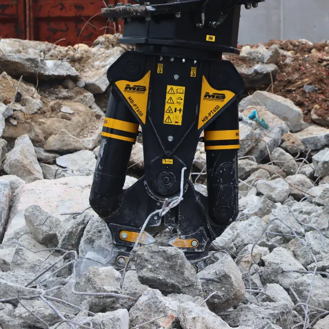 Mb Crusher Demolition Pulverizer | Model Mb-Pt650 | Overall Width 56" | Machine Size 6–10 Tons | For Backhoe Loaders 1