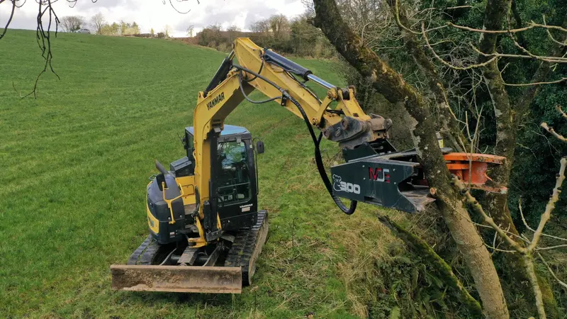 Mde Machinery Tree Shear With Buncher & Tilt | Model Koala 150T To Koala 550T | Cutting Capacity 6" To 21.5" Inches | Machine Size 1.5-40 Ton | For Excavator 6