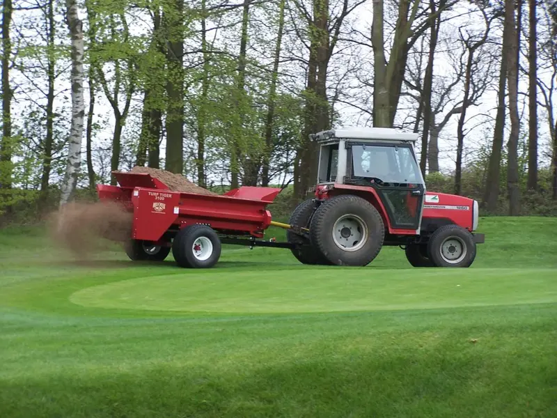 Millcreek Spreaders | Mid-Size Top Dressers | Models 3100 & 3200 Turf Tiger Cub | 1.8 To 2.3 Cu. Yd Capacity | Horsepower 25 To 30+ Hp | For Tractors 1