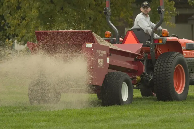 Millcreek Spreaders | Mid-Size Top Dressers | Models 3100 & 3200 Turf Tiger Cub | 1.8 To 2.3 Cu. Yd Capacity | Horsepower 25 To 30+ Hp | For Tractors 4