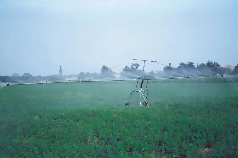 Ocmis 13 M Irrigation Spray Boom – 185 L/Min | 13M Irrigated Strip Width | Adjustable 8Ft Height With Hydraulic Lift 1