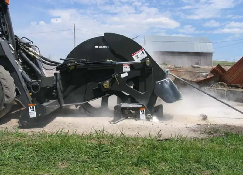 Paladin Bradco Rs24 Rock Saw | Depth 18"-24" | Width 2.5"-4" | 22-44 Gpm | For Skid Steers 1