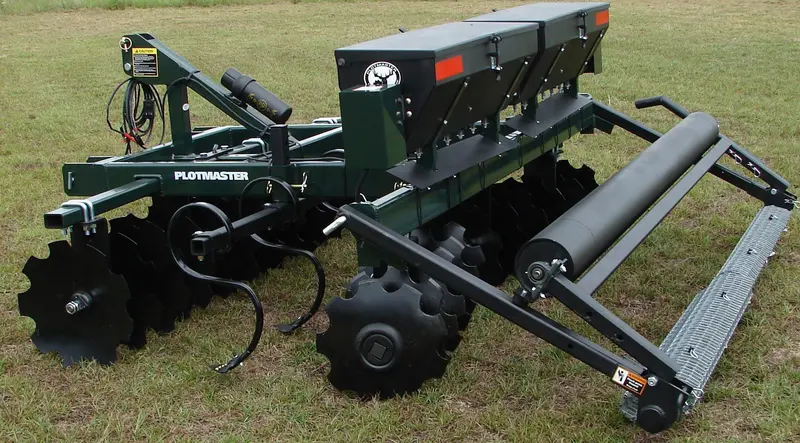Plotmaster 8' Hunter 800 | Cultipacker, Seeder, Disc | Food Plot Planter | 3Pt Hitch For Tractors 1