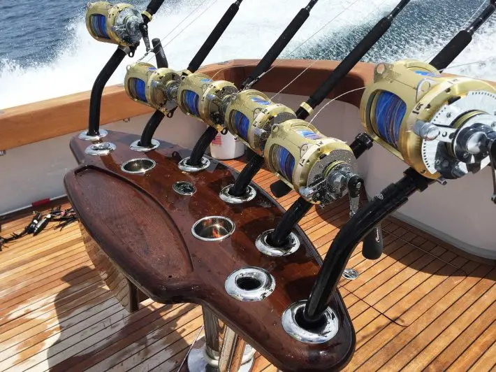 Pompanette | International 4 Rod Standalone Rocket Launcher | For Sportfishing Boats 2