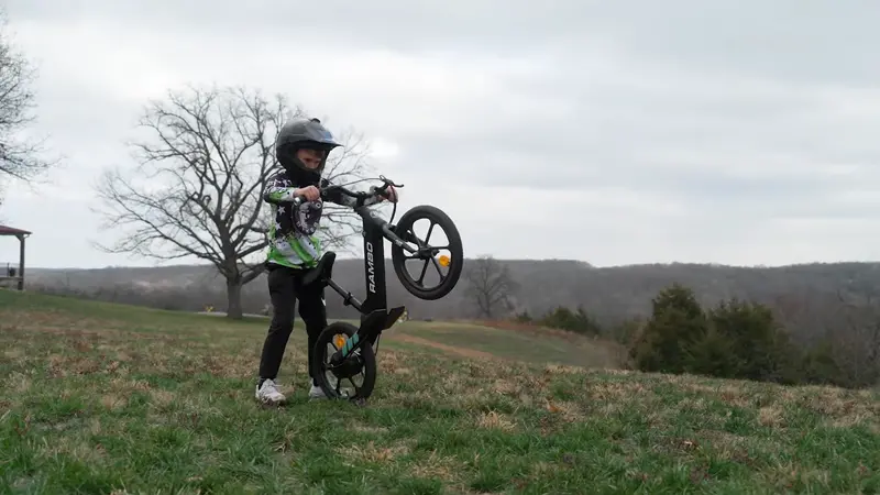 Rambo | Kids E-Bike | Model 16" Lil Whip | Width 16" Wheels | 14 Mph Max Speed | 250W Motor | 24V 7Ah Battery | For 4–8 Ages, Up To 75 Lbs 1
