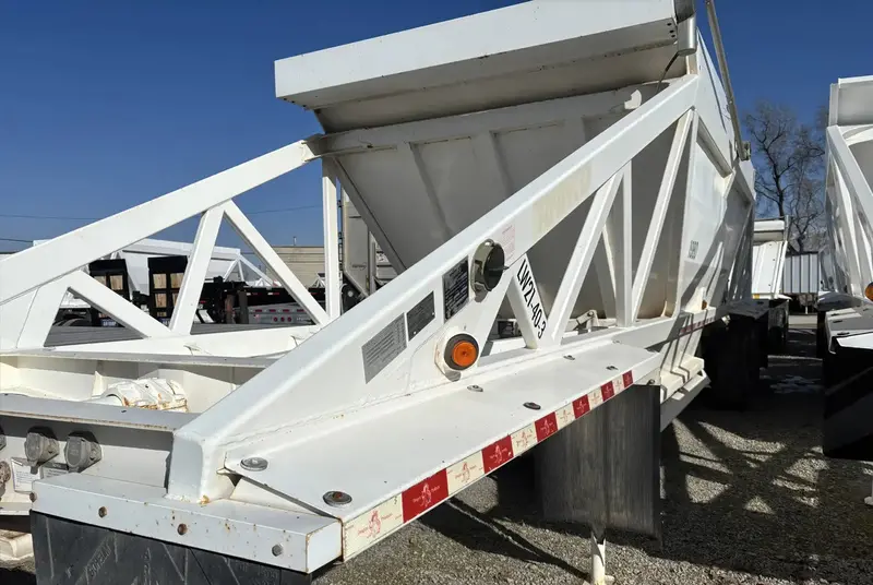 Ranco Bottom Dump Trailer | Model Lw21-40-3 | Overall Length 40' | Capacity 21 Cubic Yards 1