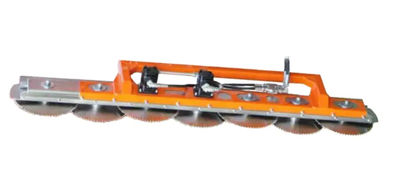 Rinieri Pruning Cutting Bar For Crf And Ors | 79"-134" Cutting Bar With Sch Blades For Tractor 1