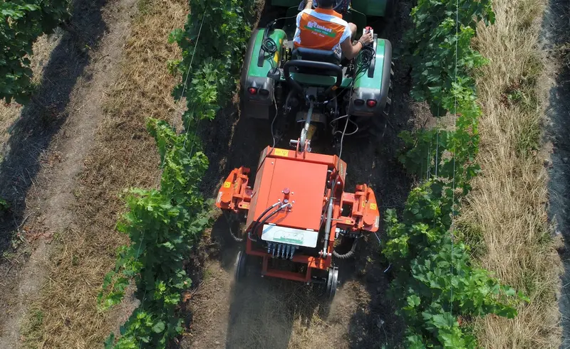 Rinieri Twin Turbo With Ploughs | Row Width 63"-169" Inches | Horsepower 70-110 Hp | For Tractors 4