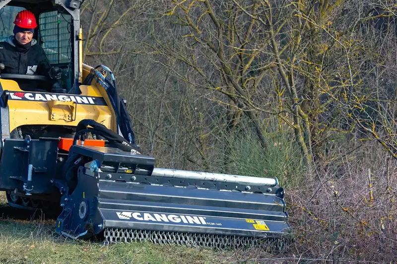 Solesbee's Mulcher | Model Tc1f-120 | Rotor Width 47.25" | Hydraulic Flow 26-40 Gpm | For Skid Steers 1