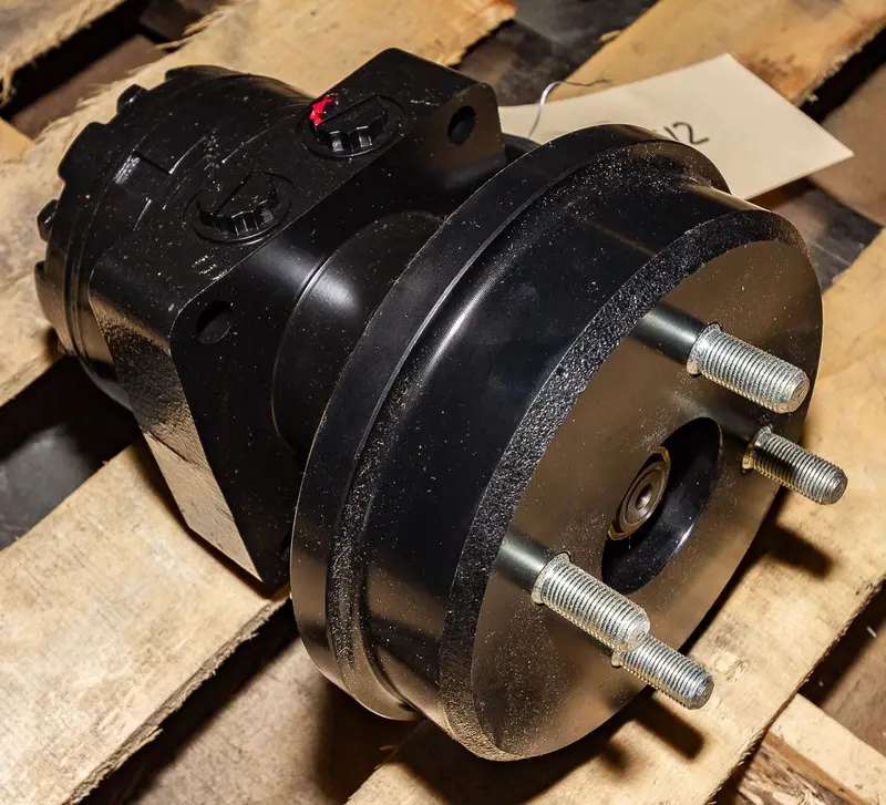 Swisher Motor & Hydraulic Motor Replacement Kit | Width 4",6" & 8" | 2 Hp | For Rough Cut Mowers 1
