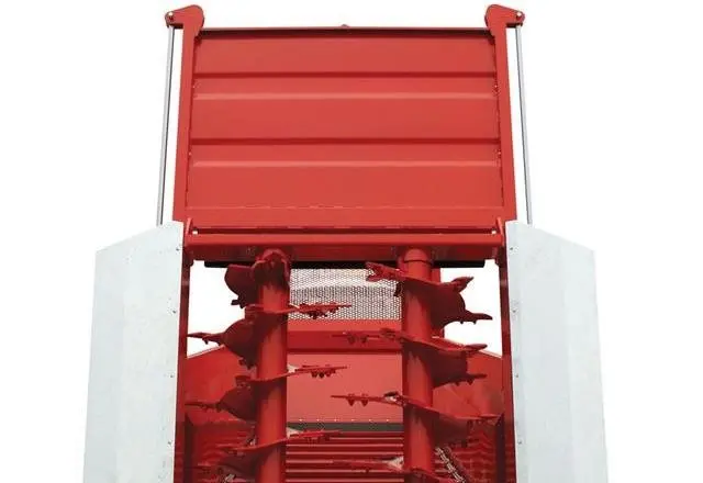Teagle | Titan Muck Spreader | Titan Series | Models 6 To 17 | Capacity 6.3M³ To 20.1M³ | 90 To 150+ Hp | For Tractors 3