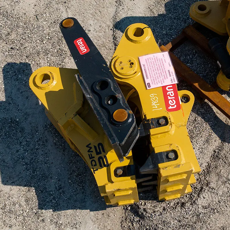 Teran 690" Width Tdfm25 Mechanical Pulverizer Cb Linkage, Excavator Attach 1