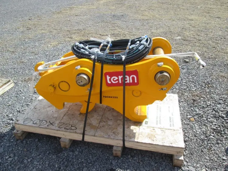 Teran Doosan Excavator Quick Coupler | Model Dx-225 | Hydraulic Operation | Coupler Width 13" Inches | For Excavators 1