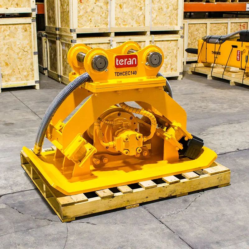 Teran Hydraulic Compactor | Model Tdhc-Ec140 | Replaceable Teeth & Blades | Compatibility 11-16 Tons | For Excavators 1