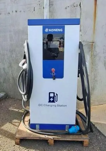 Terminalift Reach Stacker Charger 1