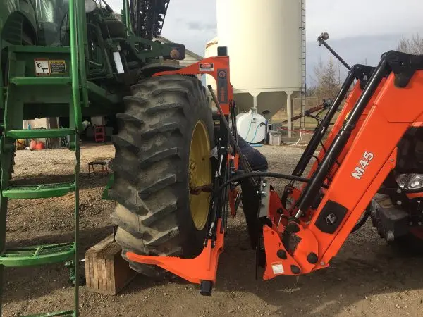 The Tire Grabber Tire Handler | Model Tg3000 | 83" Width | 10 To 20 Gpm | 40 To 100 Hp For Tractor, Skid Steers & Loaders 1