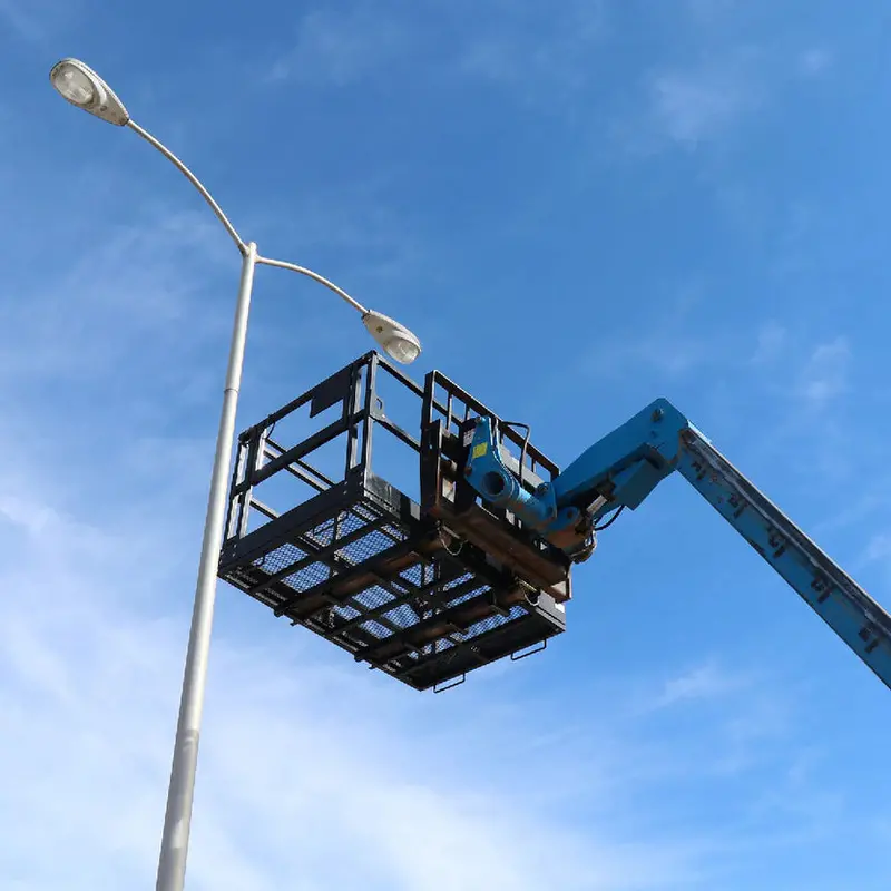 Titan Attachments Man Basket | 72"–116" Width | Platform Depth & Width 4'X6'–4'X9'8" | Fork Pockets 2.5"X6.25" | Machine Size 6–12 Ton (13,000–26,000 Lbs) | For Telehandler / Forklift 1