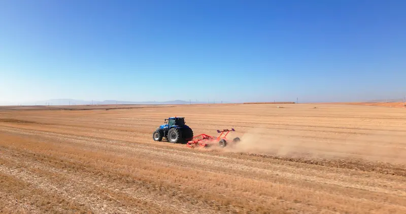 Toscano | Folding Compact Disc Harrow | Model 32 To 48 Disc | Work Width 13.12 To 19.69 Feet | Horsepower 130-250 Hp | For Tractor 1