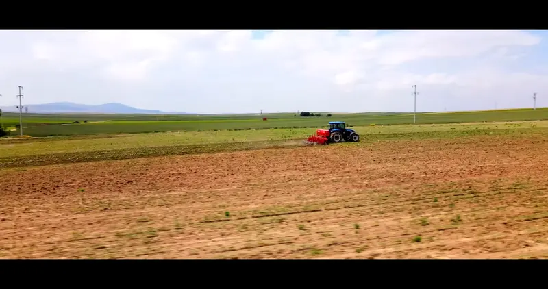 Toscano | Row Crop Cultivator – Folding | Model 7, 9, 10 & 12 Units | Total Width 15.75 To 20.34 Feet | Horsepower 80-100 Hp | For Tractor 1