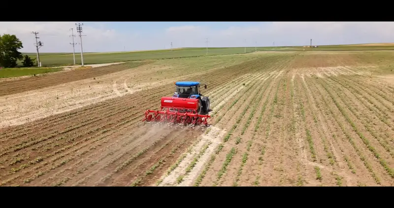 Toscano | Row Crop Cultivator – Folding | Model 7, 9, 10 & 12 Units | Total Width 15.75 To 20.34 Feet | Horsepower 80-100 Hp | For Tractor 10