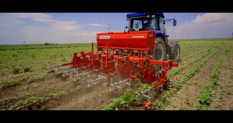Toscano | Row Crop Cultivator – Folding | Model 7, 9, 10 & 12 Units | Total Width 15.75 To 20.34 Feet | Horsepower 80-100 Hp | For Tractor 7