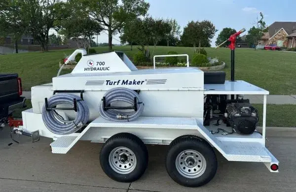 Turfmaker Hydroseeder | Model 700 (Gas Engine) | Mechanical Drive System | Total Capacity 700 Gallons | Skid Frame Width 47" | Double Axle Trailer Option 1