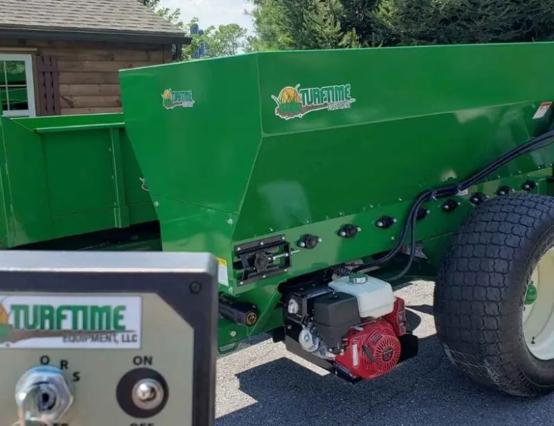 Turftime Topdresser | Model Tt-2410-Tt-2430 | With 36"-48" (Top) & 25" (Bottom) | Hopper Capacity 1-3.5 Yds | Horsepower 30-50 Hp | For Tractors 3