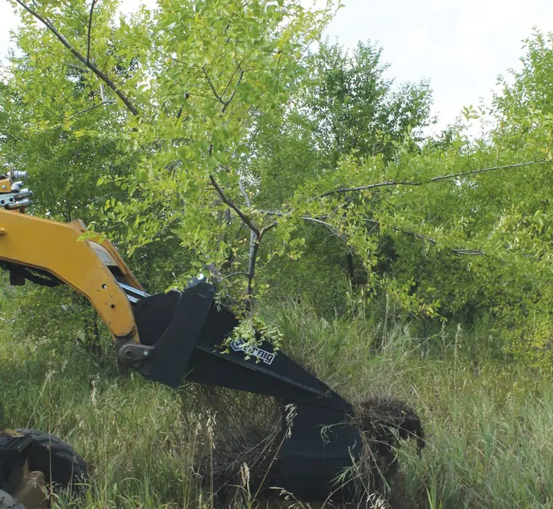 Virnig Skid Steer U-Blade | Ubv Series | Widths 26" To 36" | 15-25 Gpm | For Skid Steers 2
