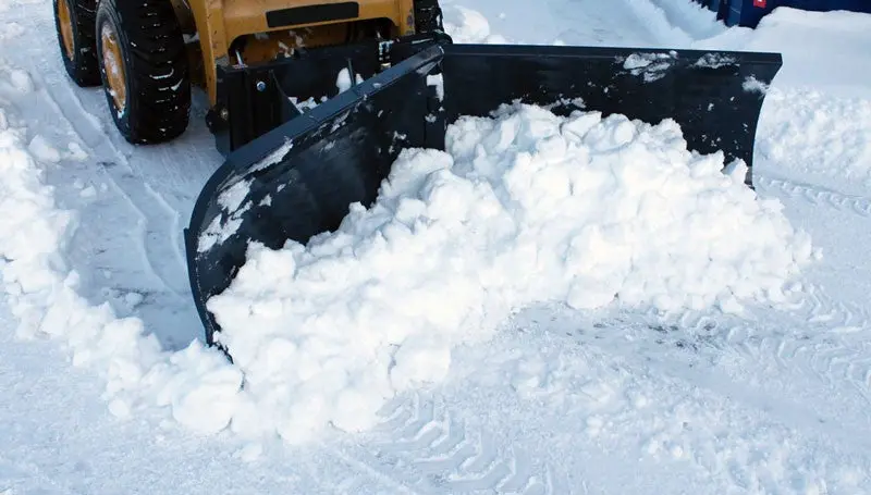 Virnig V60 V-Snow Blade | Sbv Series | Widths 51.5" To 120" | 15-25 Gpm | For Skid Steers 1